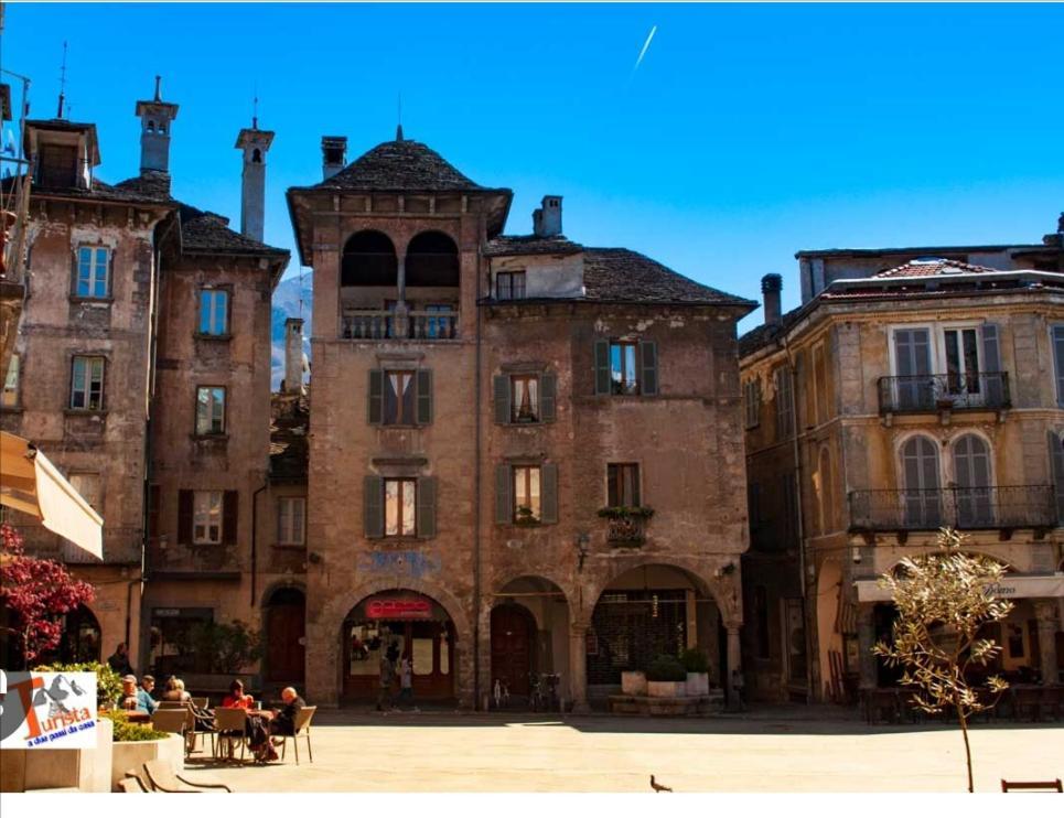 La Corte Domodossola Luaran gambar
